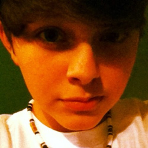 NotBrandon_'s profile picture. Name is Brandon | Jesus | Family | Friends | Single | Deuces✌