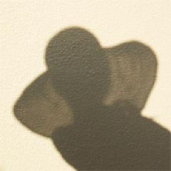 pre_miya3's profile picture. 映画、音楽、ジャズ、おもしろいこと、美しいもの、美しい景色が好きです。デザイナー