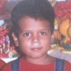 RudysNavarro's profile picture. Amo a Dios Sobre Todas Las Cosas, I'll Be DJ Coming Soon, Tengo 20 Años, Hincha Del @RealMadrid Estudio Administración Portuaria & Marítima #FollowMe