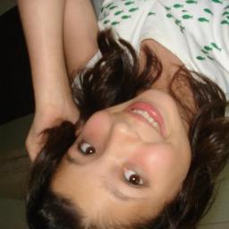 Oiie...Olha vim aki dizr q essa mina é mto perfeitaa e lindaa d maiis...Conta smp mana ;33 bjookas
Pooor: @Ola_Pequenaa