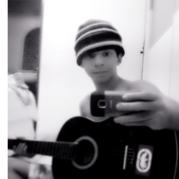 Segue meu tumblr :3 
http://t.co/qfamwKUd0i
Sou chato bla