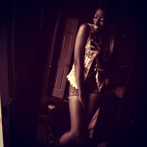 FollowMe_Queen's profile picture. 