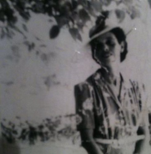 zorasfoodhub's profile picture. Zora's Food Hub served as the vision of a woman's desire to feed local inhabitants fresh and tasty food.