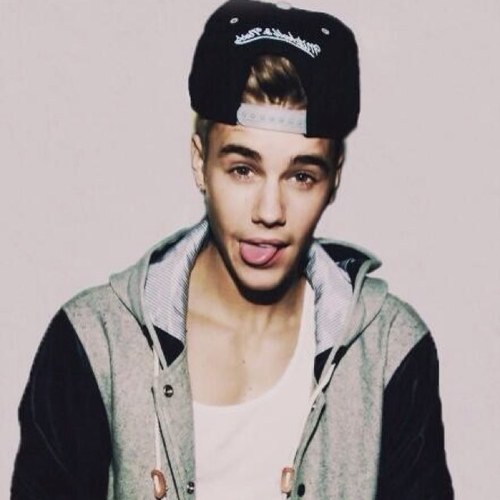 Hiiii, I don't know what to write here so bye :)