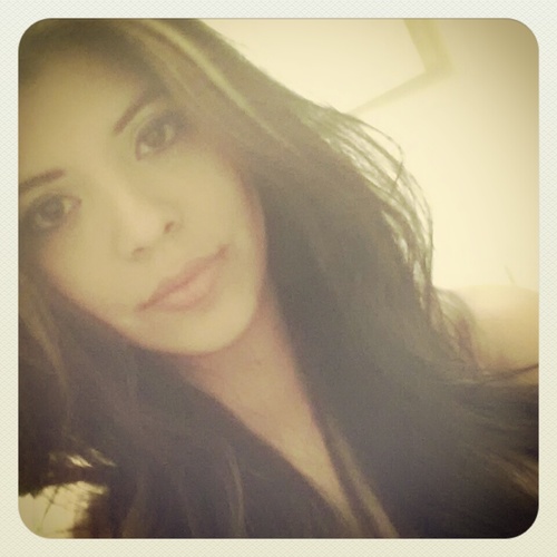cindy_e_reyes's profile picture. 