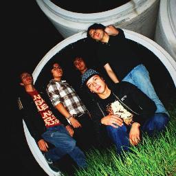 IPossession_'s profile picture. Denle Like a Nuestro Facebook!!!!!