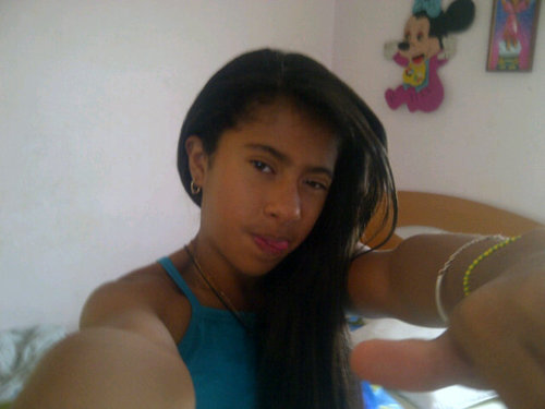 HOLA SOY HAYDEE GRANADOS, SOY AGRADABLE, SIMPÁTICA, ME GUSTA LA MÚSICA ,EL CINE ,Y SI QUIERES SABER MAS DE MI sígueme y te sigo. #TeamFollowBack