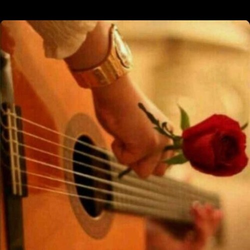ﭑستخدم ﺂبتسامتگ ﻟتغيير الحياهہ ..♡