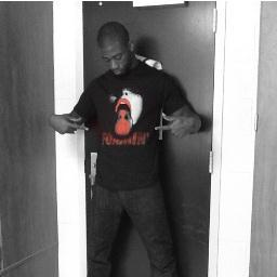 Just a young nigga tryin to write my own chapter in history #Proud Father of 1 #NCCU #NIKE #Lefty #Gemini #Football