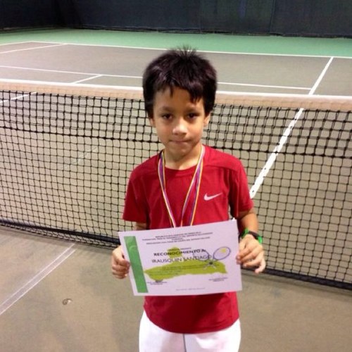 Actual jugador de tenis, 100% caprilista falcon, coro 15-05-03