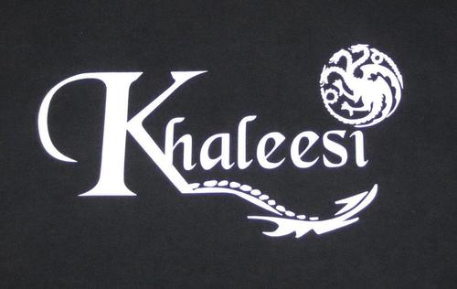 Loja virtual de camisetas alternativas, de séries, bandas, cantores, geeks, etc. Fique sabendo por aqui das novidades semanais, promoções e sorteios da loja.