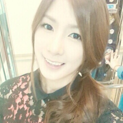 A pinkのまんねはよんです^ ^
生まれたてなので仲良くしてね？♡
