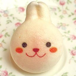ハム太郎声のみず希ちゃんのbotです。名言や発言などをつぶやいていきます。ぷいにゃ♪
