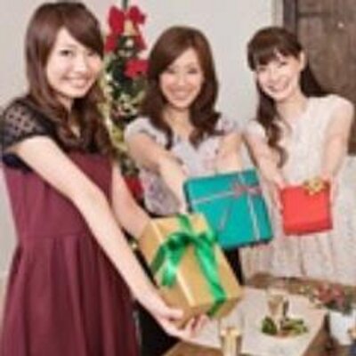 誕生日にサプライズ マジックバーシカケ 誕生日 記念日 に感動のサプライズ演出 誕生日特典 があるお店 シカケ Http T Co Y1z0roo100 横浜 東京 千葉のおすすめデート おしゃれなデートスポット情報 彼氏 彼女 のバースデープレゼントと女子