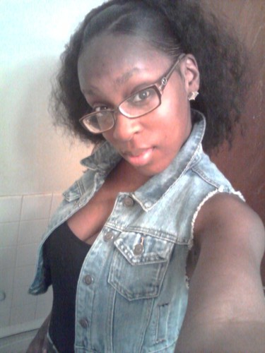 NewNew2Cute's profile picture. 21 AND LOVING MY LIFE AYYYYYEEE LIVE LAUGH LOVE BITCHES LOL