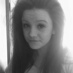 Aisling
One Direction                                                                                     Snapchat-aislingyurt
Follow me ill follow you back ♡