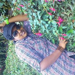 puvanes27's profile picture. 