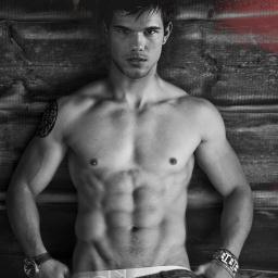 WynterTaylorLO's profile picture. ||Single|| Just a toy soldier for your command to play with