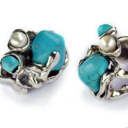Joyeros #Artesanos#Emprendedores enfocados en el diseño y creatividad como constante en el tiempo. #Joyeria (Joyas Personalizadas) 
AyAjewelry@hotmail.com