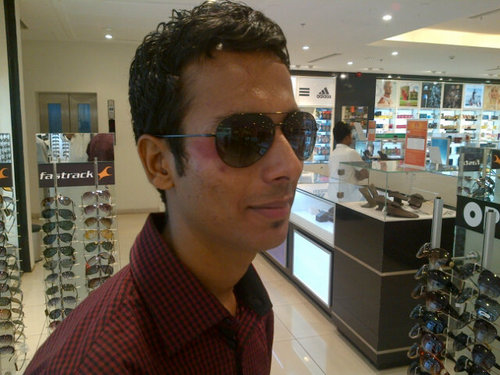 I self gomsi....