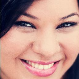 Quer que a Aline Venturi faça um show de evangelização na sua cidade? Contatos: (21) 980076991 e (21) 968147052 contato@alineventuri.com