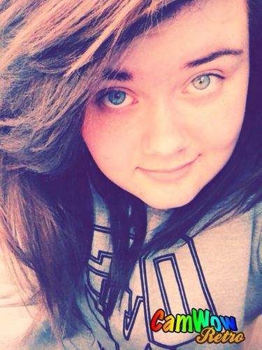 Harrys in love with my Little Things are you jel?NiallHoran ruined my life Ilove @1DsCupcake_x @6ftfreak|TakeMeHomeTour23/02/13♥
