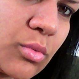 sou uma pessoa cinsera e muito amiga adoro faser novos amigos amo uma boa balada
