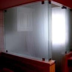 Commercial/Residential/Storefronts/Custom Mirrors/Glazing/Shower Doors/Glass Repair&Thermopanes