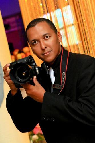 COBERTURA FOTOGRÁFICA PARA TODOS OS EVENTOS.

WhatsApp (61) 9804-3088 / 9555-4812 / 8329-0687