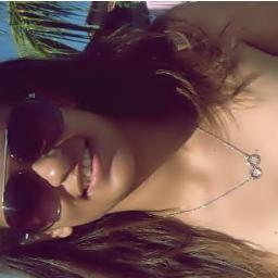 Futura Turismóloga - UERN ô/   , 18 anos,  Vascaína apaixonada  ✠ ,DEUS acima de tudo (:  face: https://t.co/r4m6jyVuqh WhatsApp ? Poor DM (: