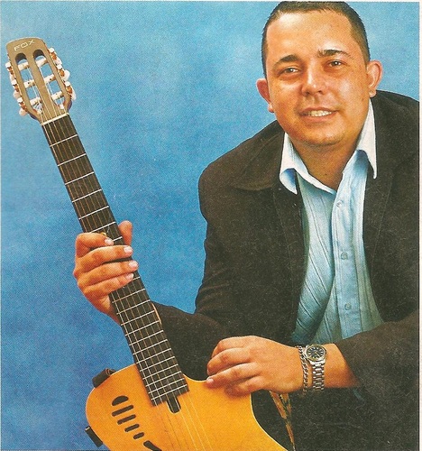 Sou a alegria de quem me ama, a tristeza de quem me odeia e a ocupação de quem me inveja!!!