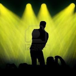 13gustavo15's profile picture. 