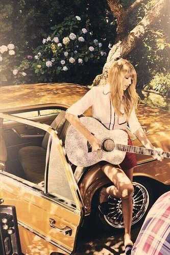 *Ask for a follow back*
Dreaming since 1998. {swiftie}