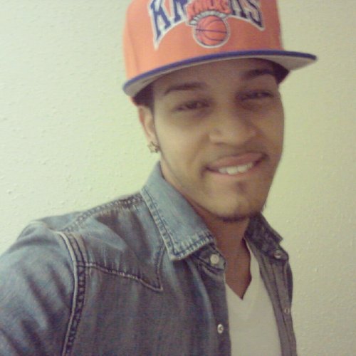 If seeing is believing, then how come looks are deceiving? Music lover, KNICKS FAN! Every day is 420...#iphone