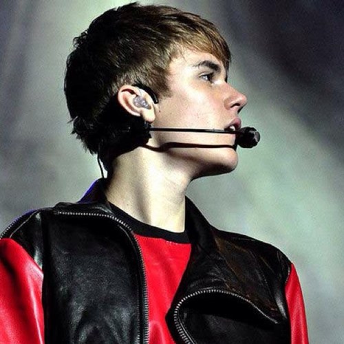 keep on voting for justin