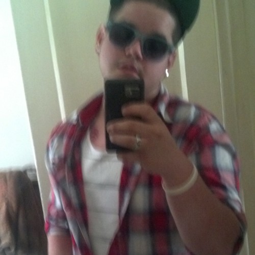 ....rapping sensation.....White mammoth