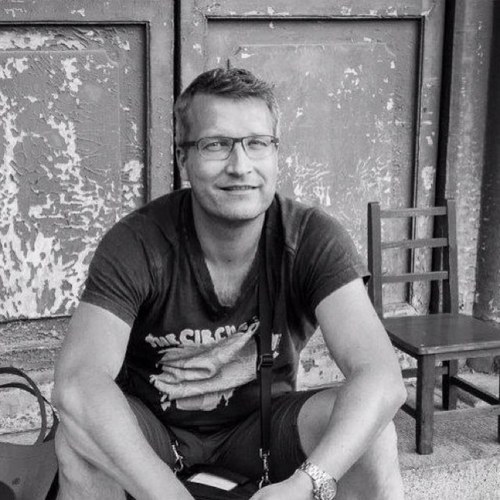 qlavz's profile picture. Out fighting for universal peace, love and understanding...