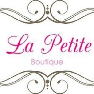 La Petite Boutique Para Esta Navidad Usa El Verde Esmeralda Color Que Esta De Moda En Esta Temporada Http T Co Kdxsdj2o