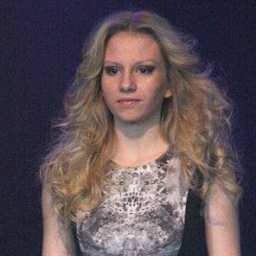 em_gren's profile picture. 