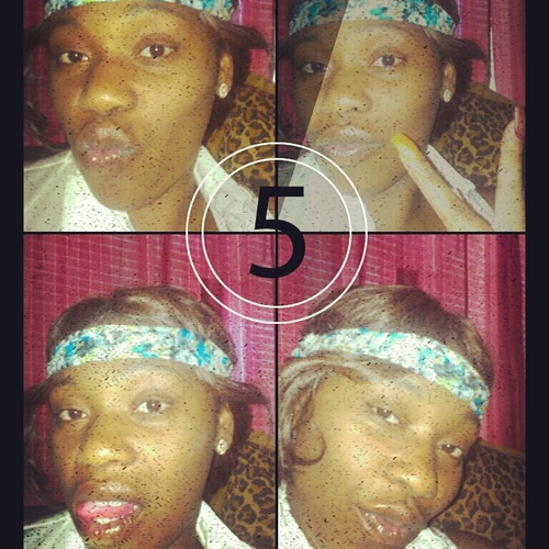 TAK IT AS U SEE IT!!!  #TEAMMOM  #TEAMINDEPENDENT #TEAMPRETTYGIRL  #TEAMGETITHOWULIVE  #TEAMBROWNBONE  #TEAMSELFMADE....  I ONLY FUK WITH REAL NIGGAs & BISHs!!ツ
