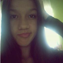 iirmã da @umaa_baixinhasz , caatolica ee 14 anos u.u
