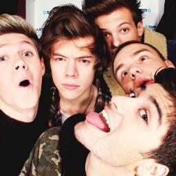 5 chicos, una banda, canciones increibles, sueños hechos realidad.. si son ellos, @OneDirection #Directioner
