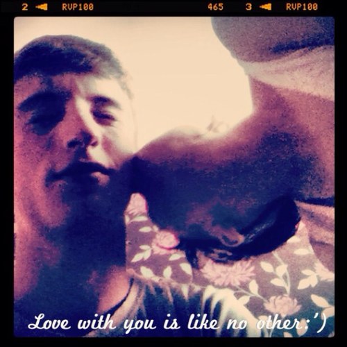 'Courtney Gibbs I love you'♡
Follow me I follow back!:D