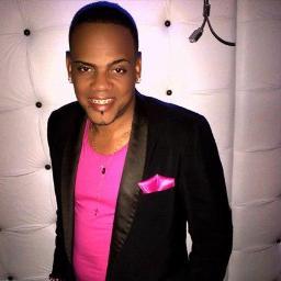 PoyacoGraph's profile picture. instagram poyacograph