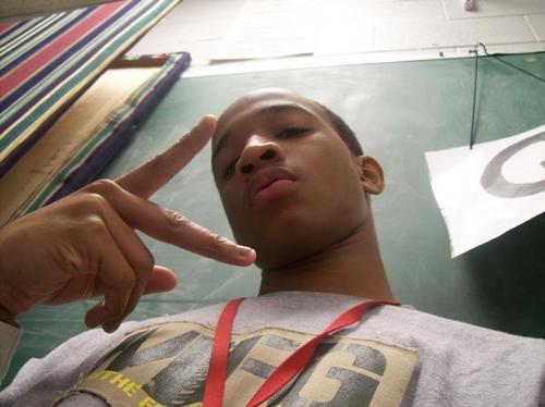 codemo3's profile picture. MOE