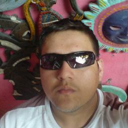 me gusta el futbol,gears of war,patriots,real madrid,cruz azul,