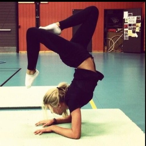 shhhhclare's profile picture. Follow me on my journey to become fit and skinny CW: 140.6 GW: 125 H: 57'