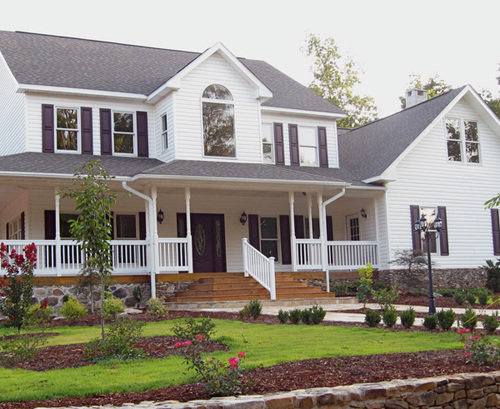 At Living Springs Retreat, our focus is to help your body heal itself and show you the way to optimum health in a happy, caring environment.