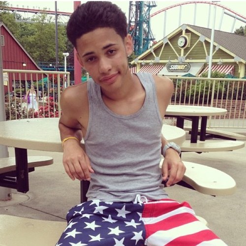 JeffCollinsEPA's profile picture. I'm Jeff.16. Yeah I'm the type of guy who will stand up for you. My power is Telepathy. I'm a geek and a normal one. Get to know me! *single*