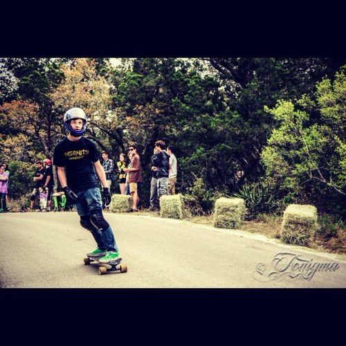 CaleFarnsworth's profile picture. My names Cale! Apple for life! 